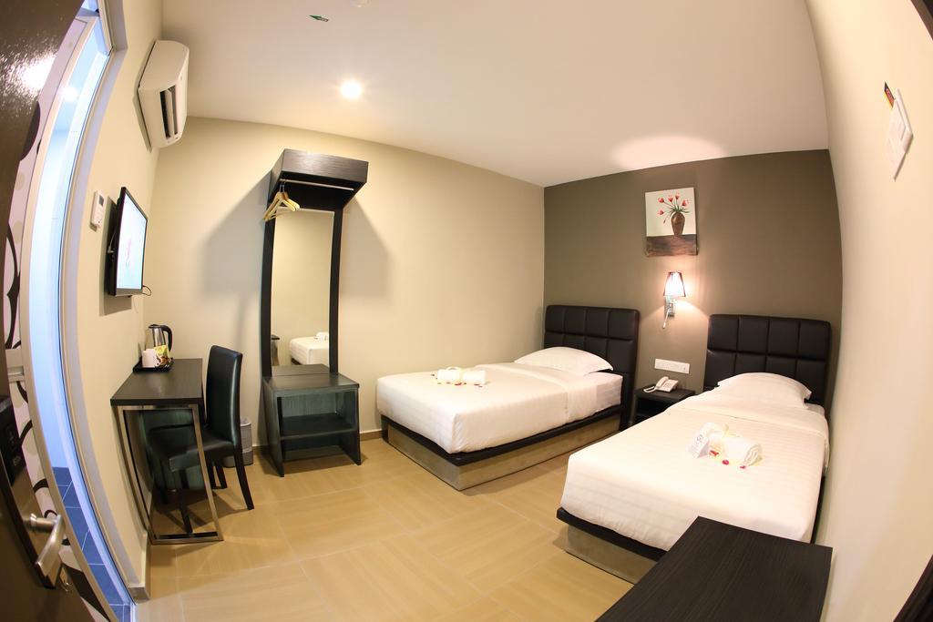 GL Hotel Kluang Exterior foto