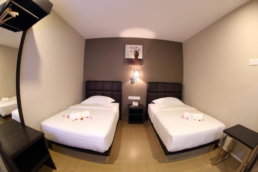 GL Hotel Kluang Exterior foto