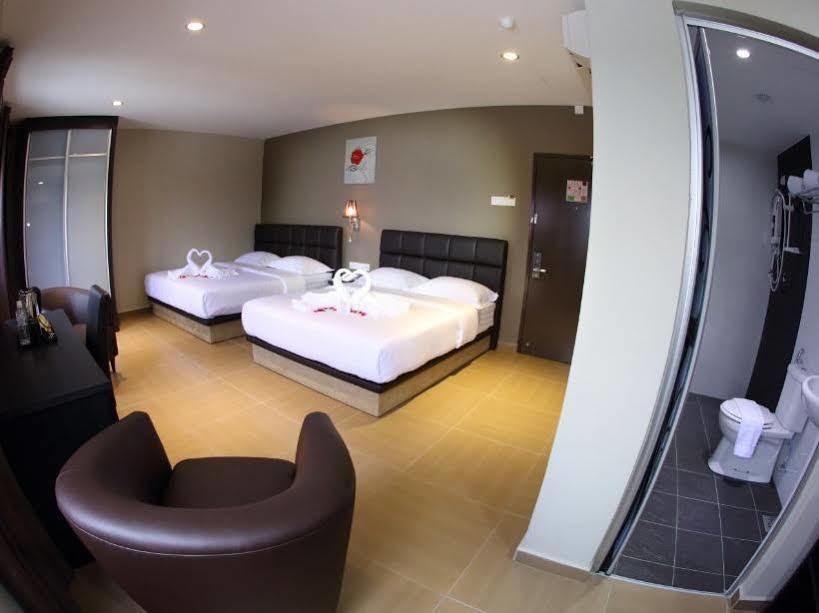 GL Hotel Kluang Exterior foto